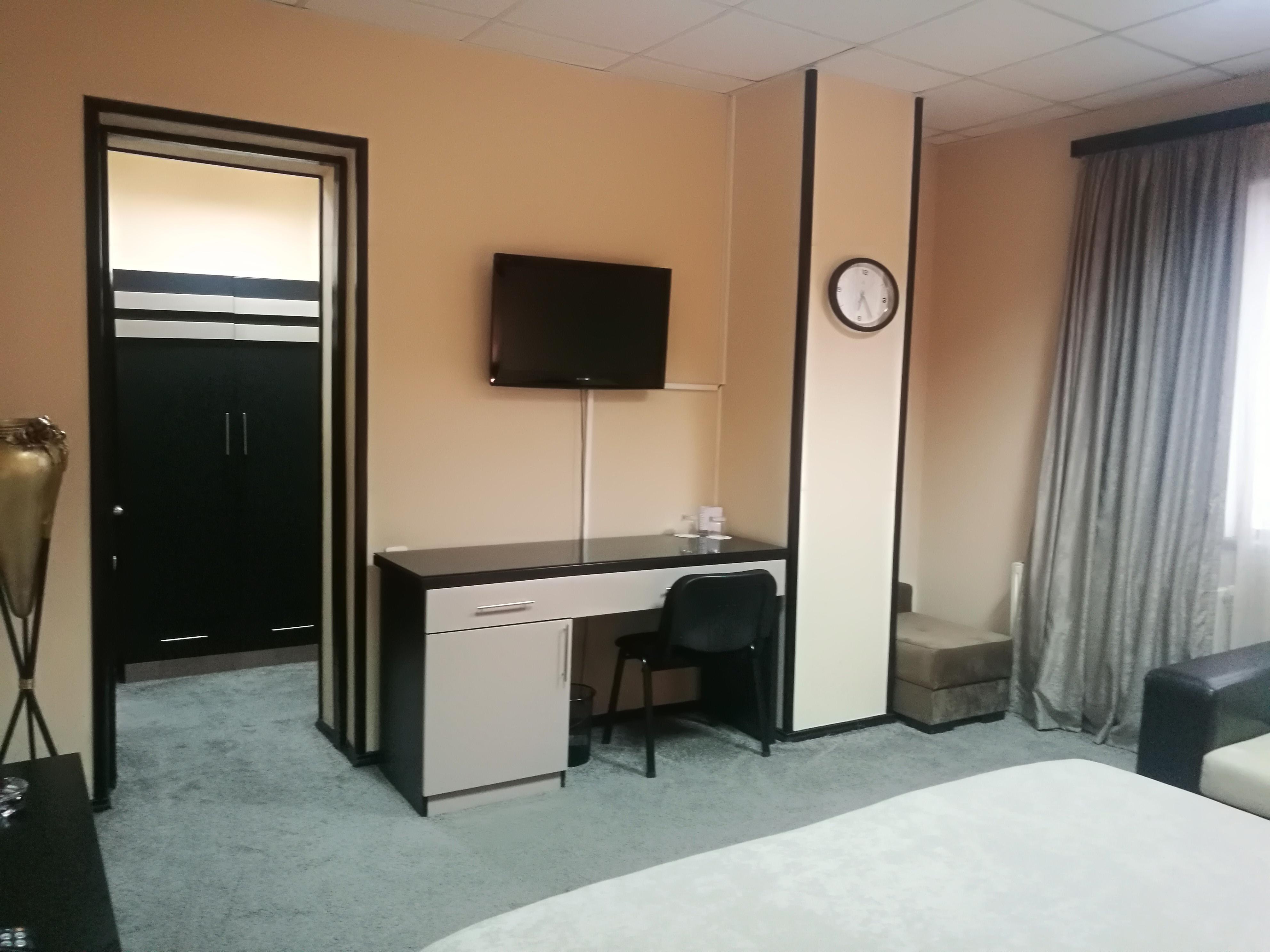 Hotel Diplomat Tbilisi Exteriör bild