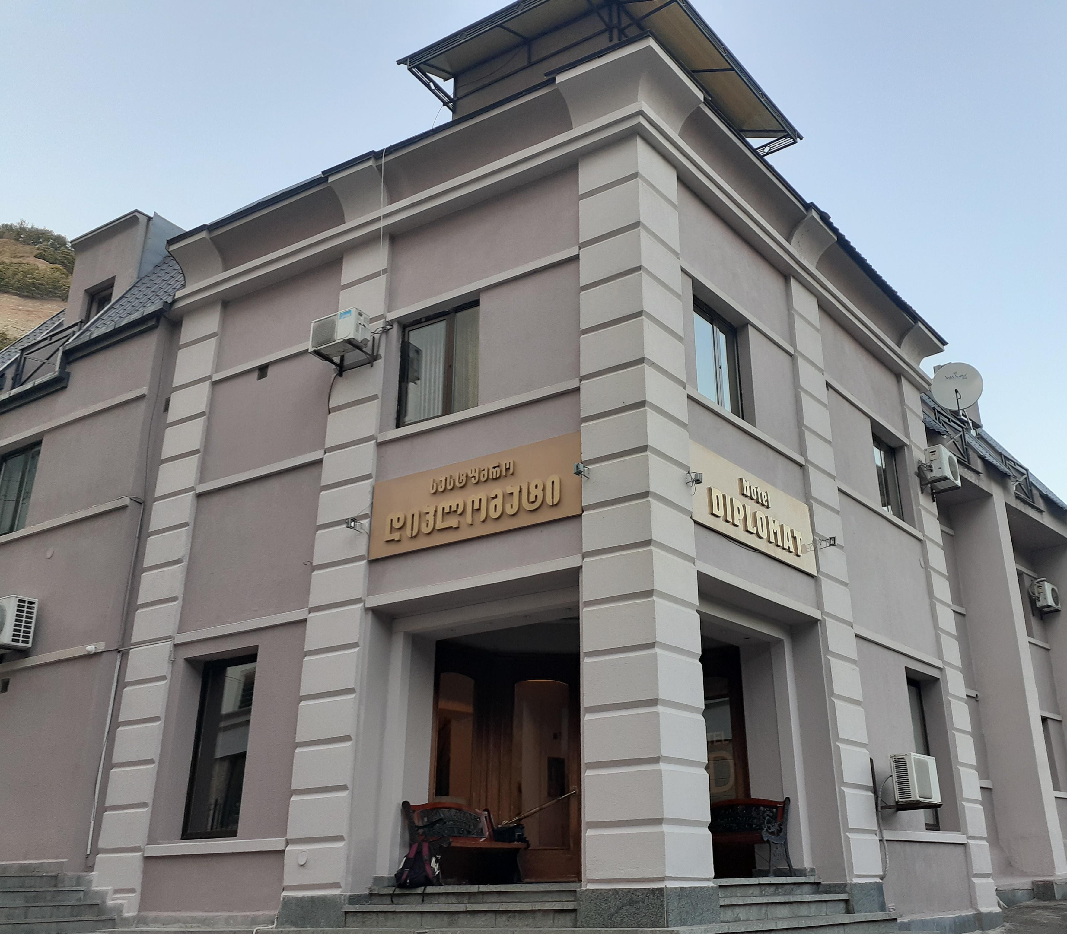 Hotel Diplomat Tbilisi Exteriör bild
