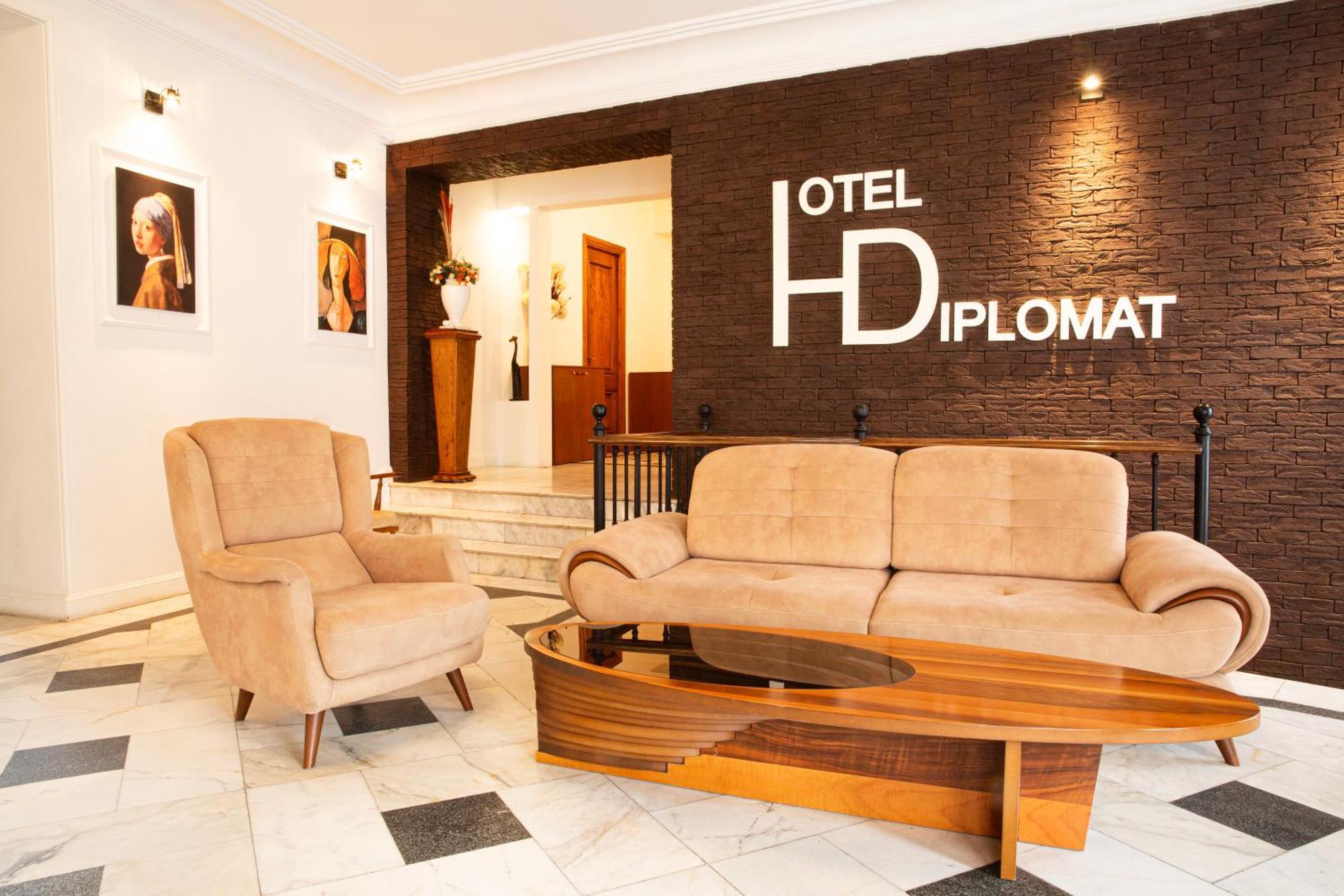 Hotel Diplomat Tbilisi Exteriör bild